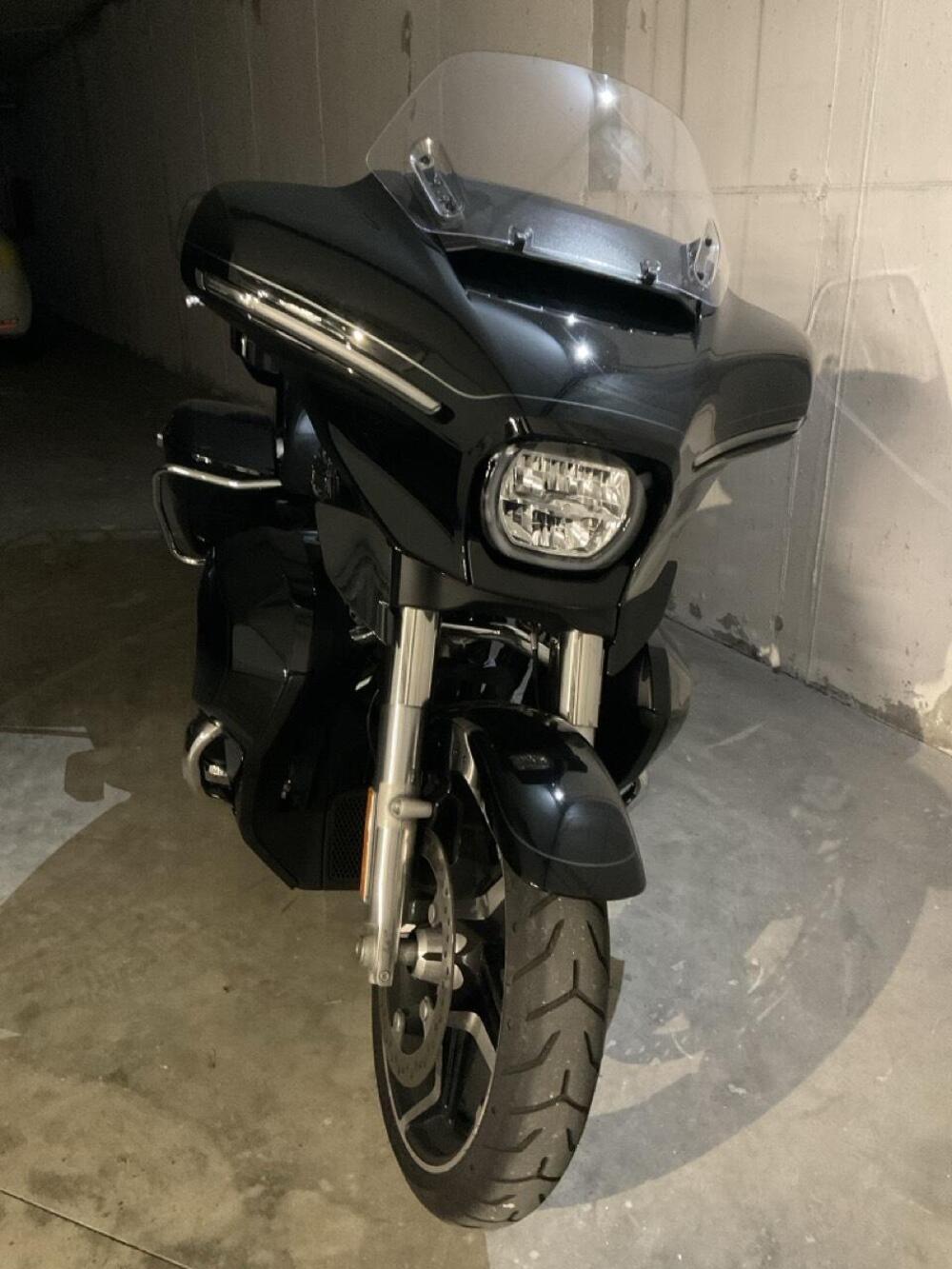 Harley-Davidson Street Glide Ultra (2025) (2)