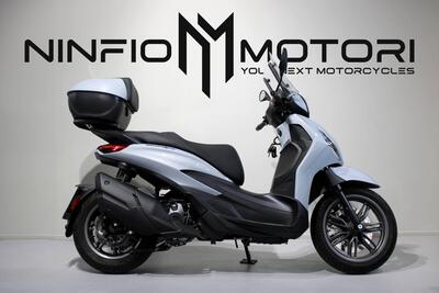 Piaggio Beverly 400 (2025) nuova