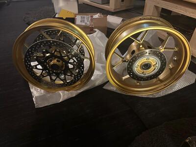 Honda cbr 1000 rr dal 2020 cerchi mono cartucce p