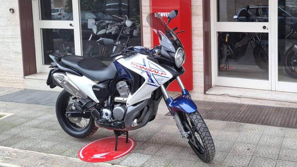 Honda Transalp XL 700 V (2007 - 2013) (7)