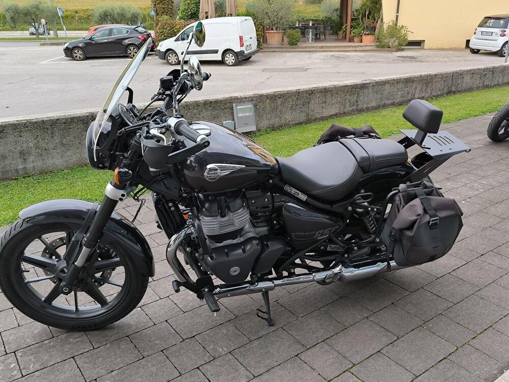 Royal Enfield Super Meteor 650 (2023 - 25) (2)