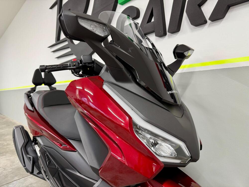 Honda Forza 350 (2025) (3)