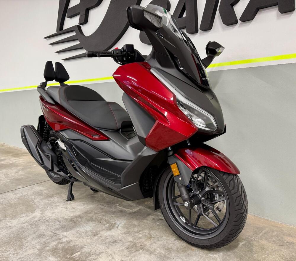 Honda Forza 350 (2025) (4)