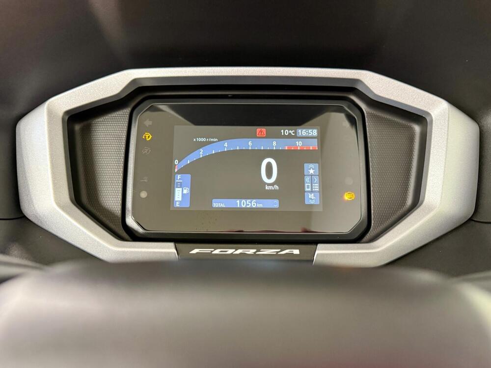 Honda Forza 350 (2025) (12)