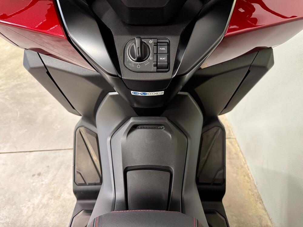 Honda Forza 350 (2025) (14)