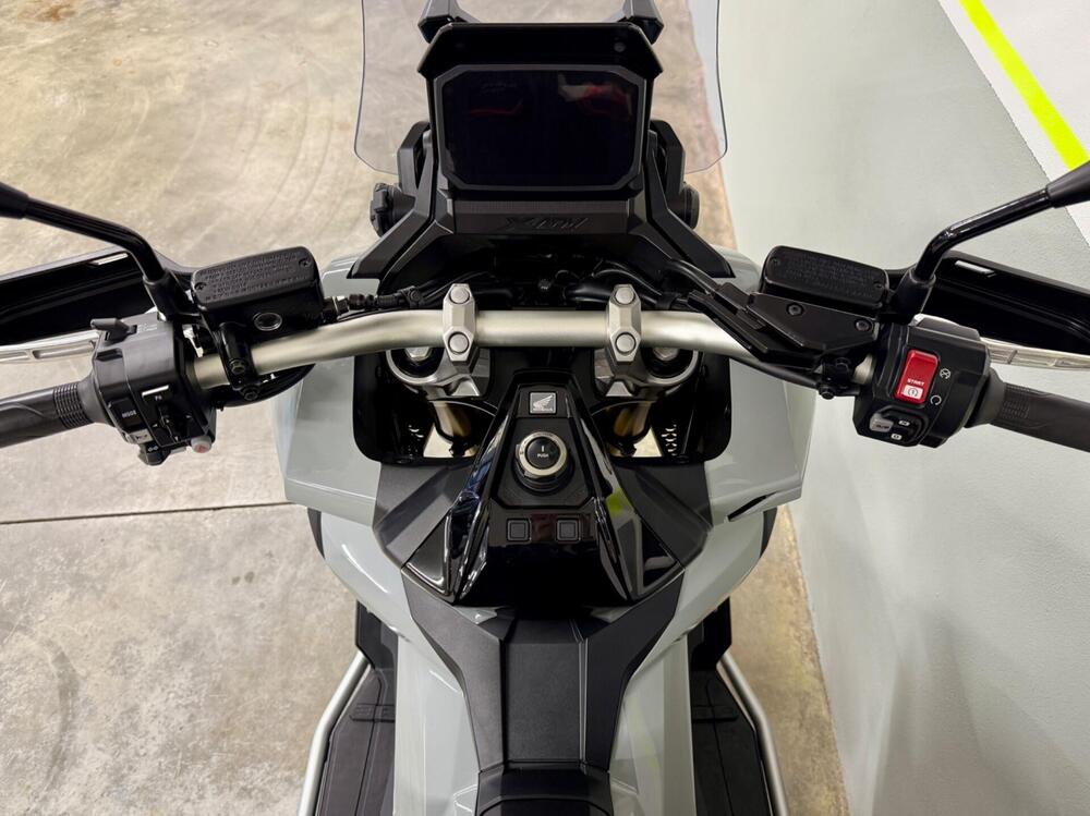 Honda X-ADV 750 DCT Adventure (2021 - 24) (13)