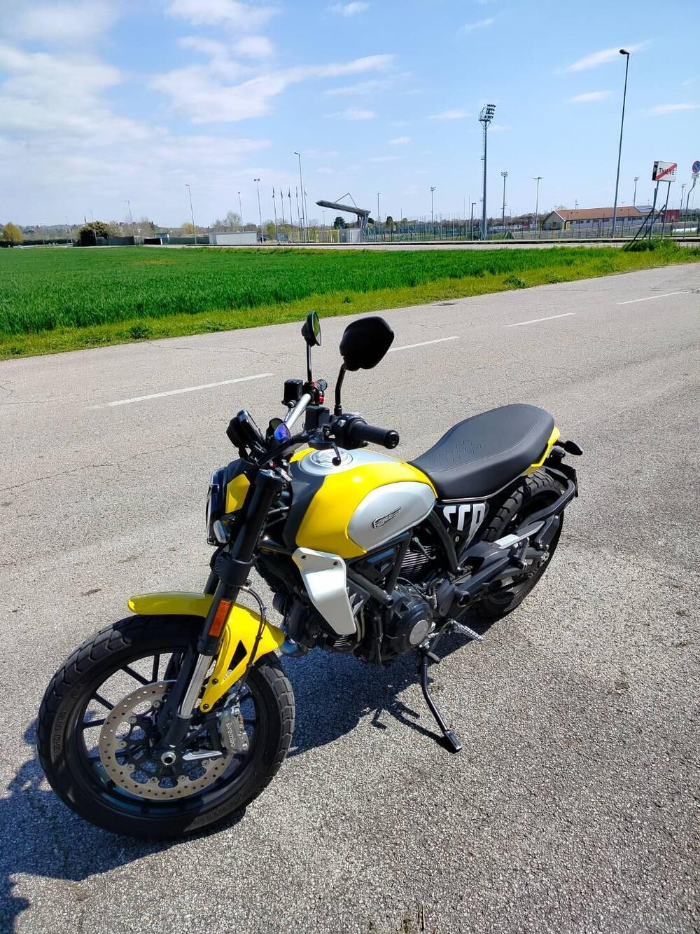 Ducati Scrambler 800 Icon (2023 - 25) (4)