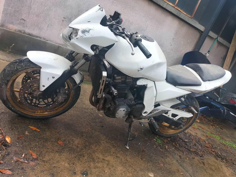 Kawasaki Z 750 (2003 - 06)