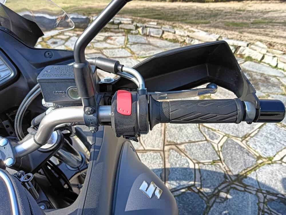 Suzuki V-Strom 650XT ABS (2015 - 17) (10)