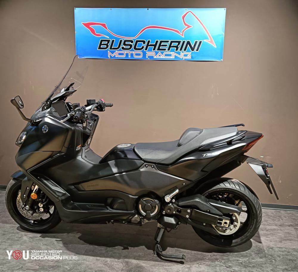 Yamaha T-Max 560 (2022 - 24) (5)