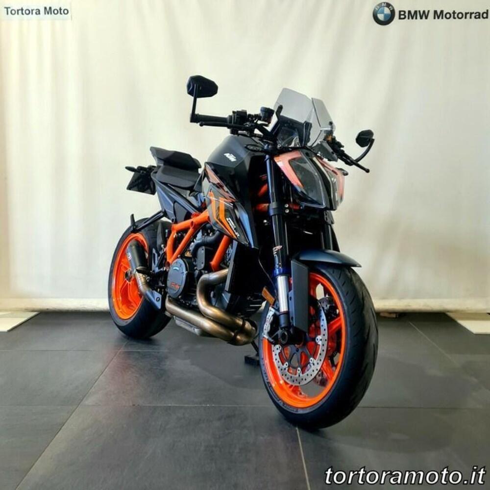 KTM 1290 Super Duke R (2022 - 23) (4)