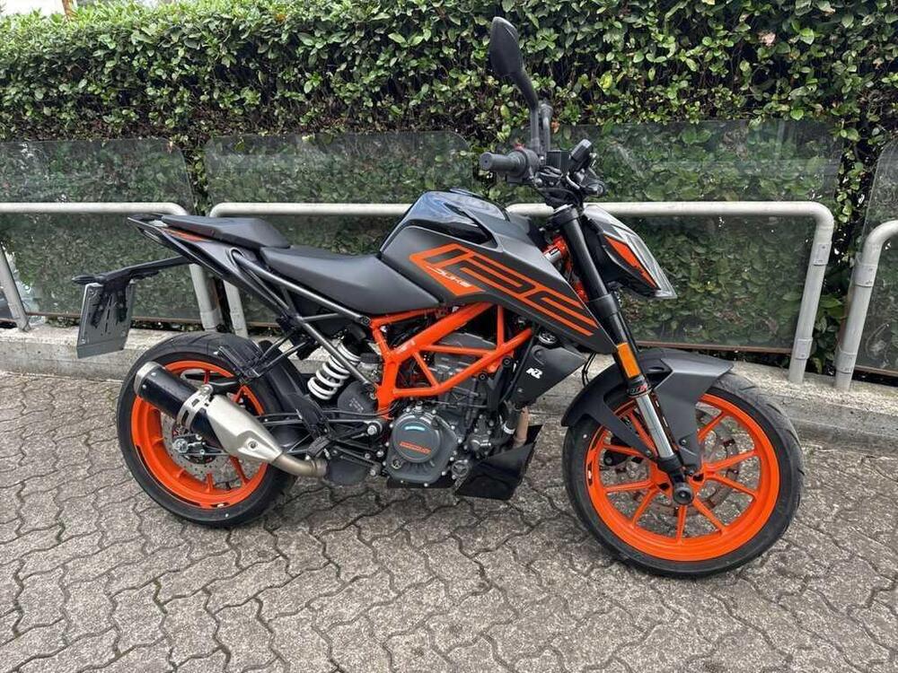 KTM 125 Duke (2021 - 23) (3)