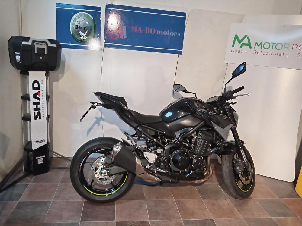 Kawasaki Z 900 (2021 - 24) (2)