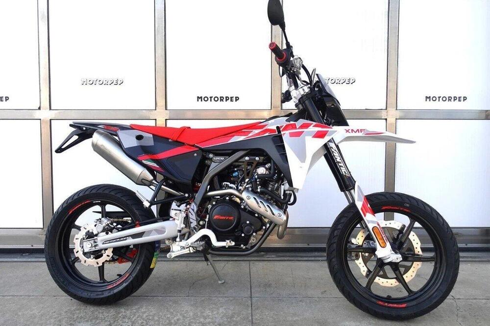 Fantic Motor XMF 125 Performance (2025) (2)