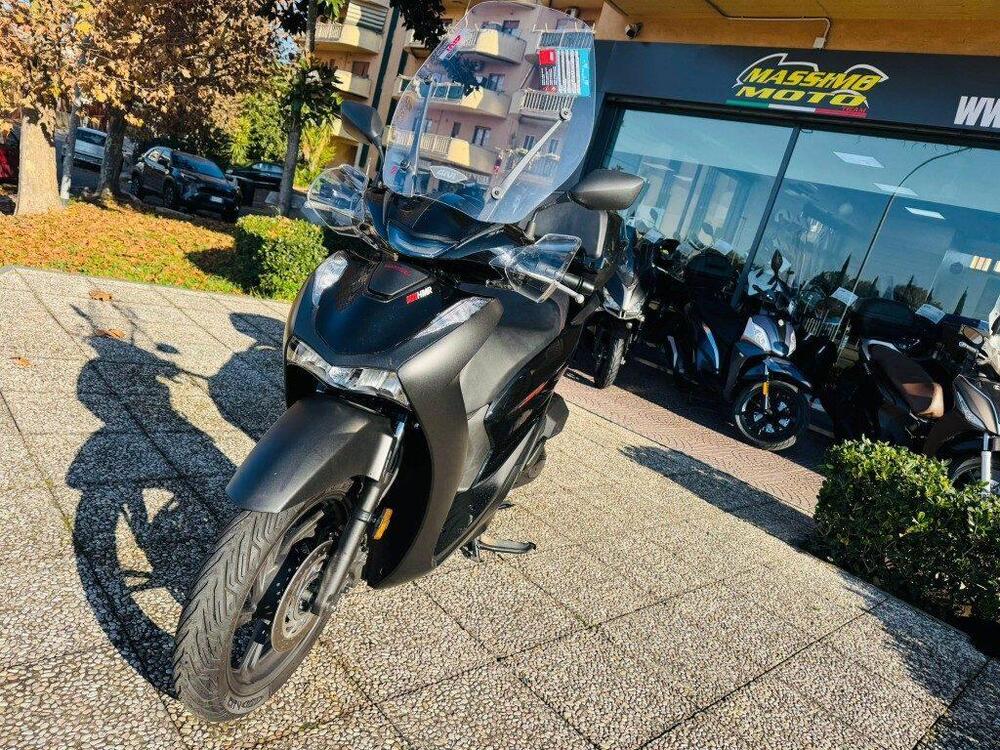 Honda SH 125i (2024 - 25) (2)