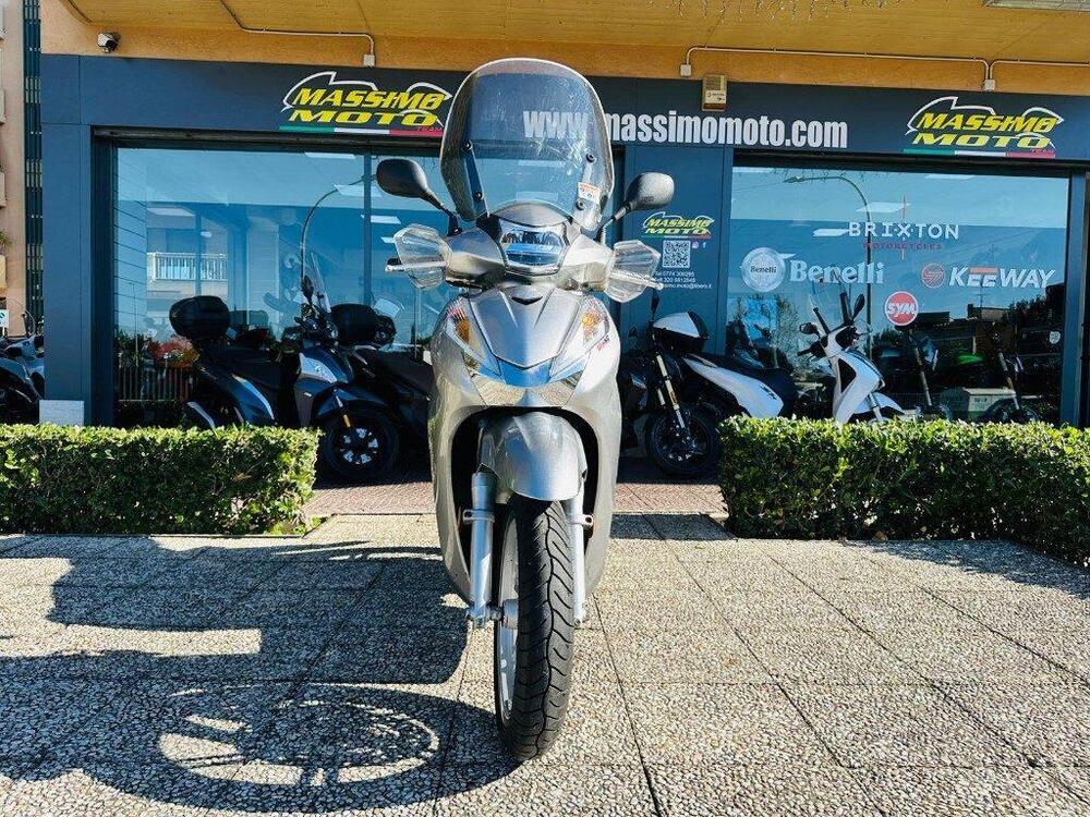 Honda SH 300 i ABS (2016 - 20) (8)