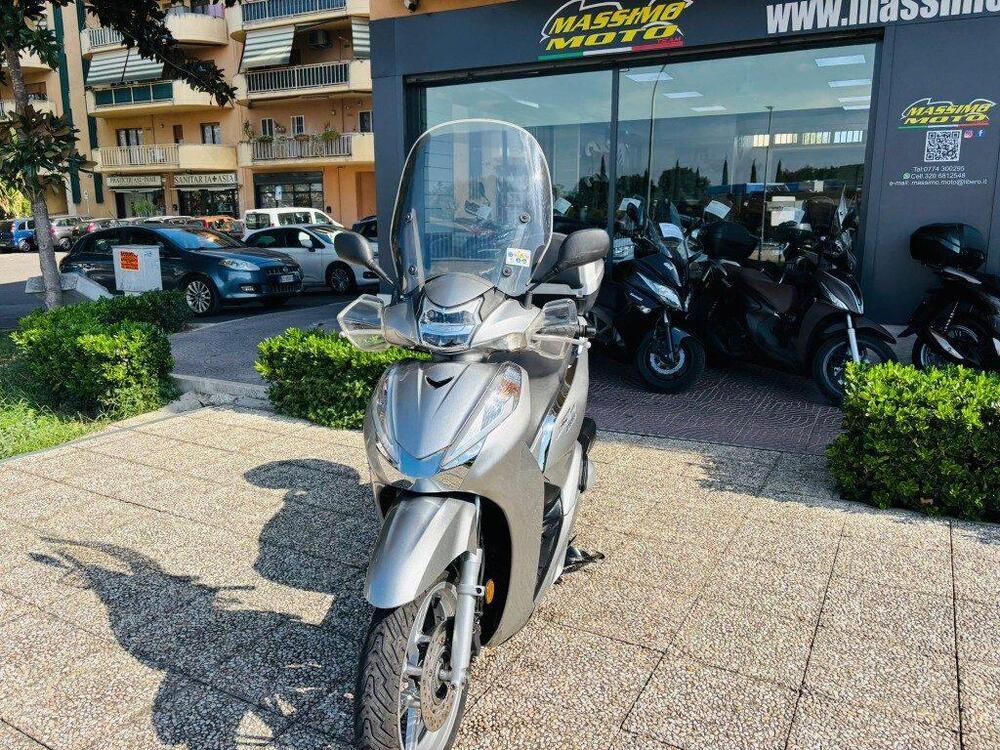 Honda SH 300 i ABS (2016 - 20) (11)