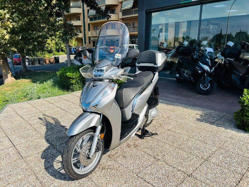 Honda SH 300 i ABS (2016 - 20) (12)