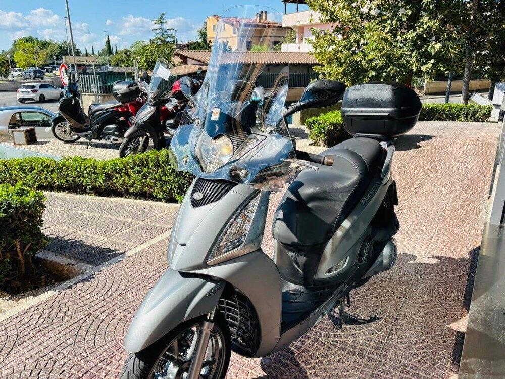 Kymco People 300i GT ABS (2016 - 20) (10)