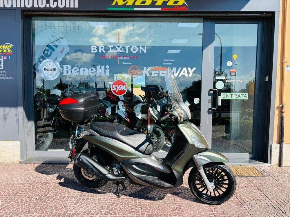 Piaggio Beverly 300 S i.e. ABS-ASR (2016 - 20) (12)