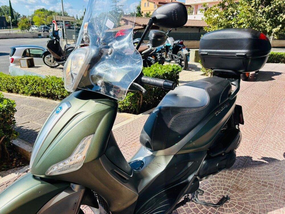 Piaggio Beverly 300 S i.e. ABS-ASR (2016 - 20) (6)