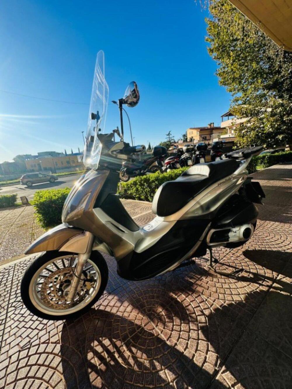 Piaggio Beverly 300 i.e. (2010 - 16) (9)
