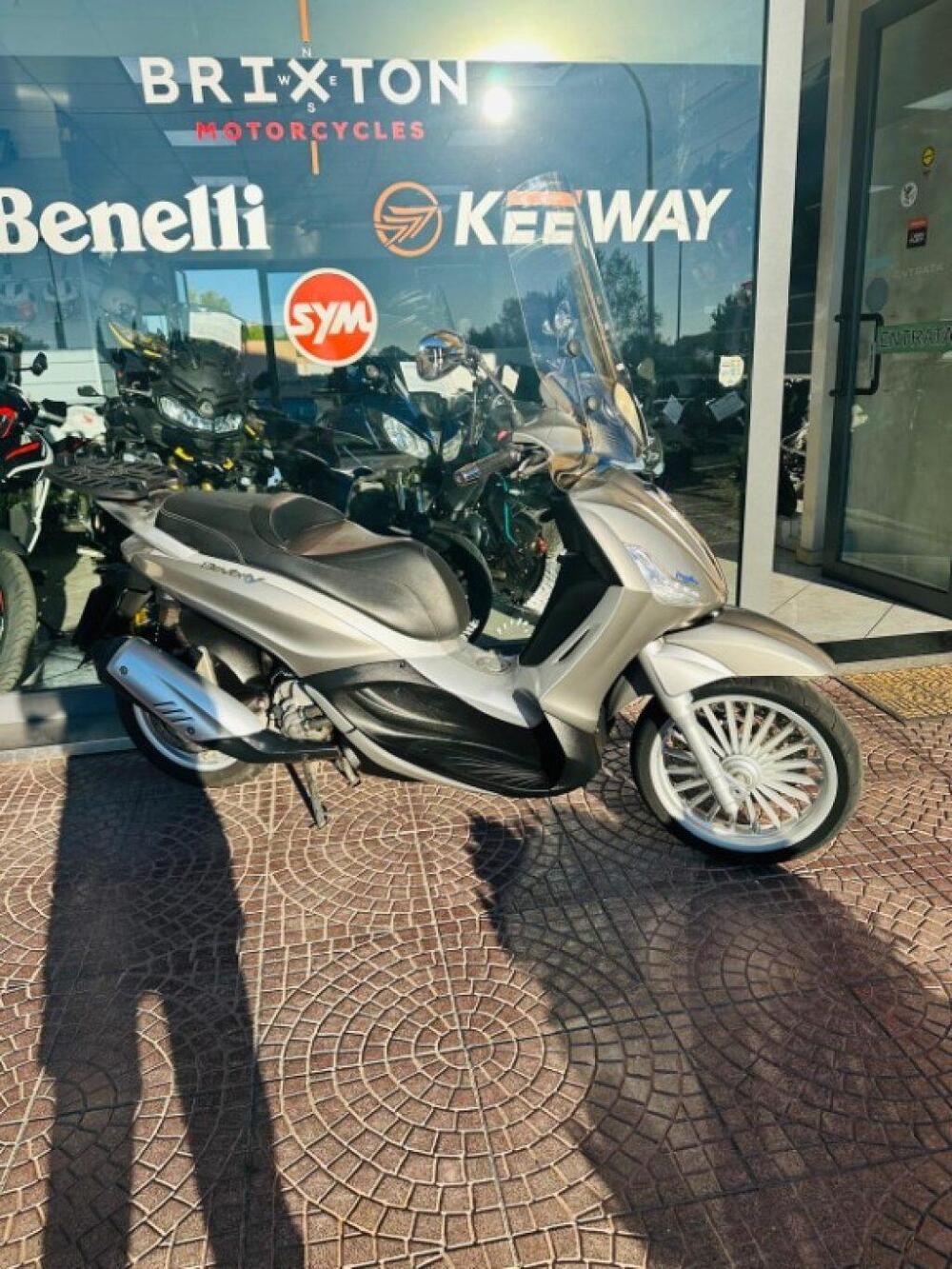 Piaggio Beverly 300 i.e. (2010 - 16)