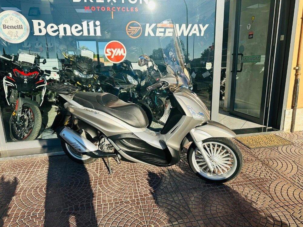 Piaggio Beverly 300 i.e. (2010 - 16) (11)