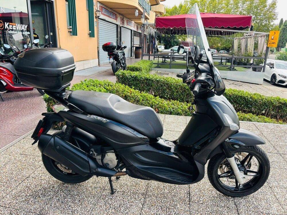 Piaggio Beverly 350 S ABS (2019 - 20) (9)