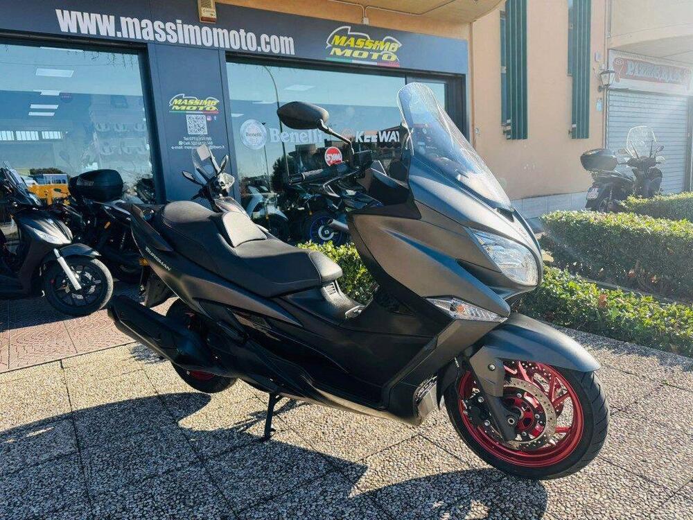 Suzuki Burgman AN 400 (2017 - 20) (3)