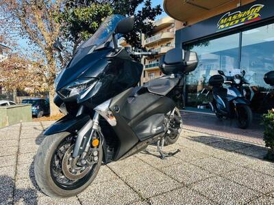 Yamaha T-Max 530 (2017 - 19) usata