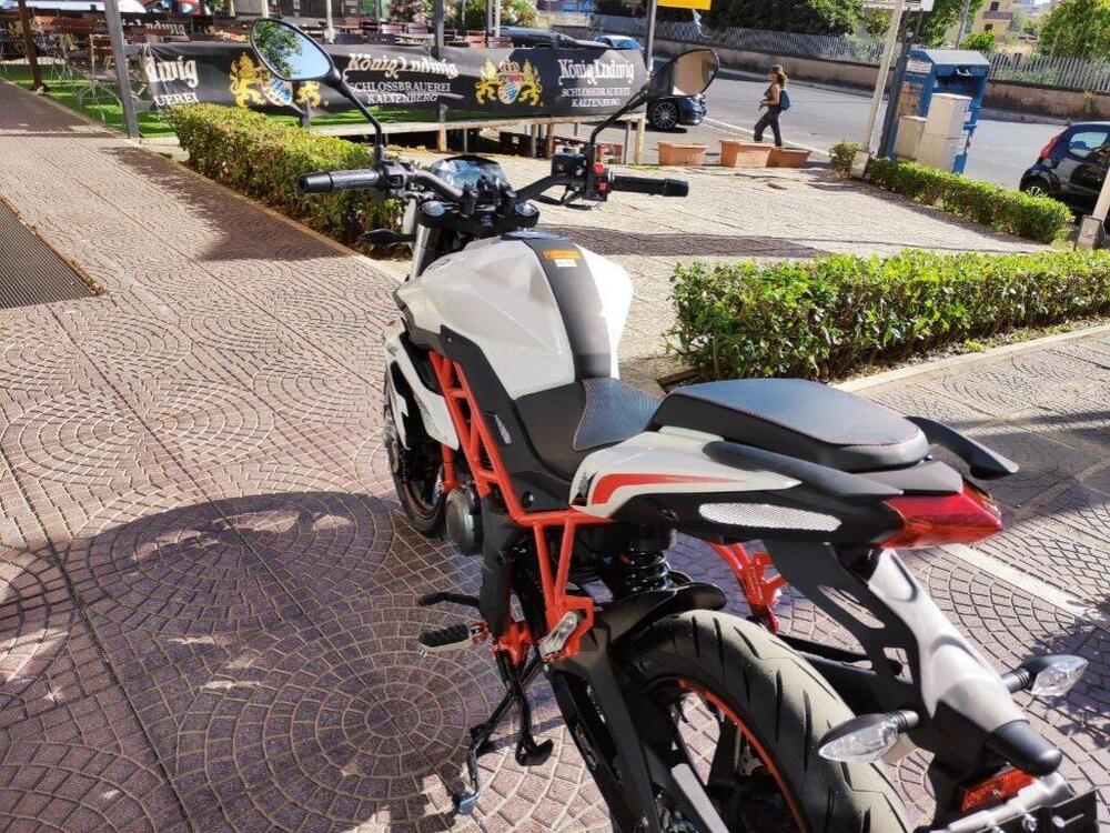 Benelli BN 125 (2021 - 25) (11)