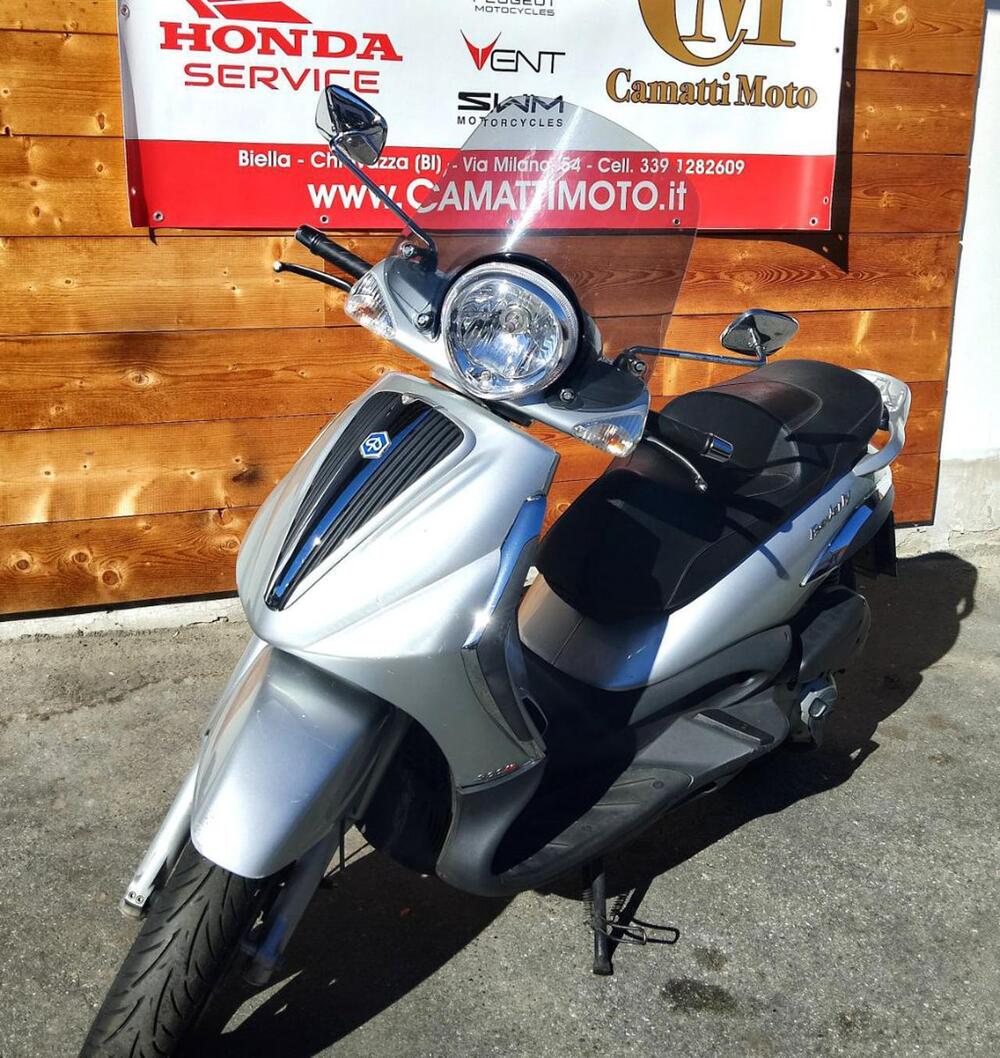 Piaggio Beverly 300 i.e. (2010 - 16) (5)
