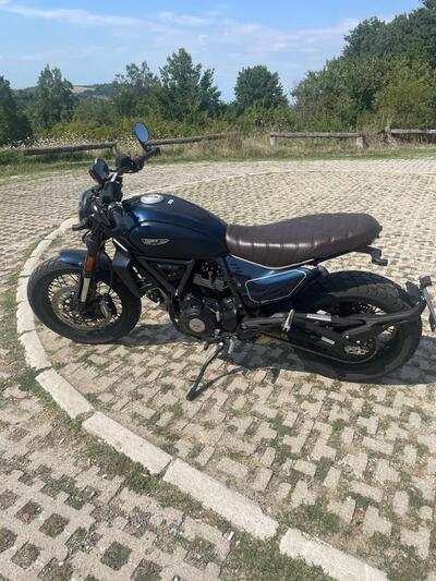Ducati Scrambler 800 Nightshift (2023 - 25) usata