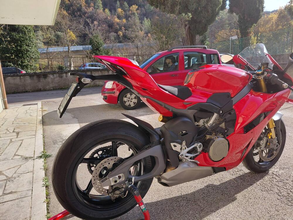 Ducati Panigale V4 S (2025) (2)