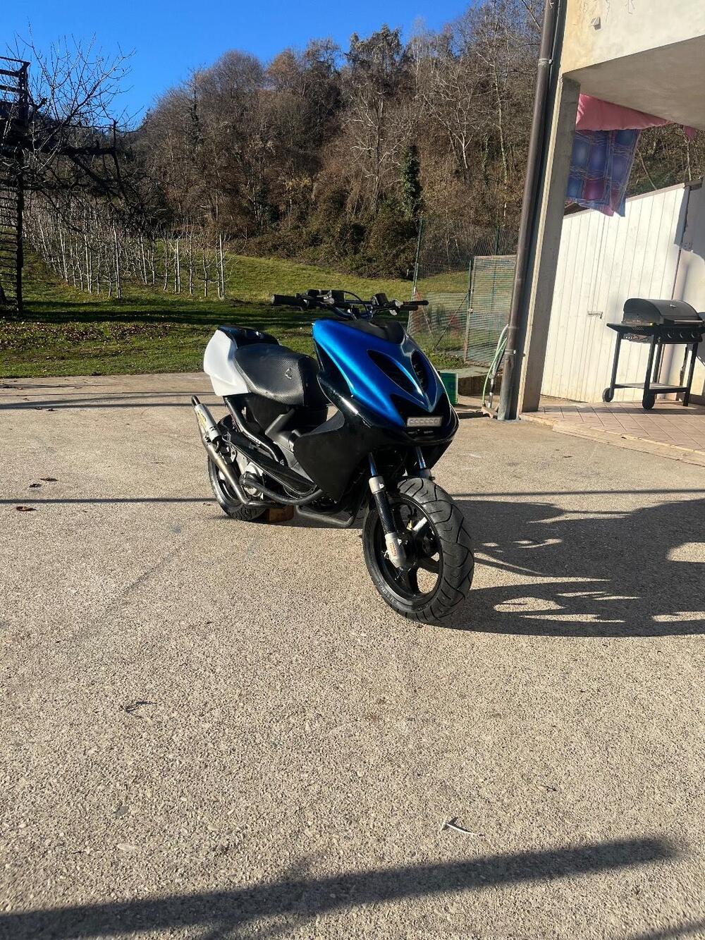 Yamaha Aerox 50 (1999 - 07) (4)