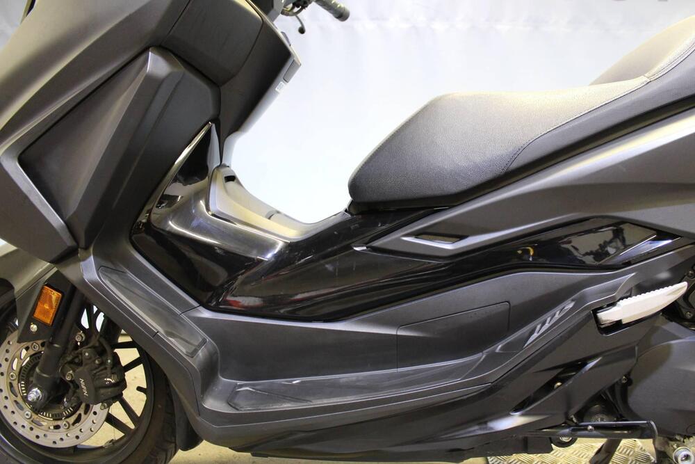 Honda Forza 350 (2022 - 24) (16)