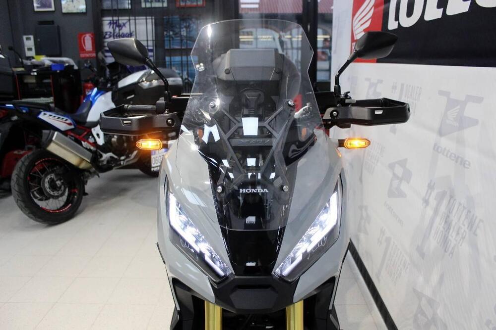 Honda X-ADV 750 DCT (2021 - 24) (3)