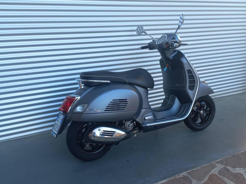Vespa GTS 300 Super Sport Hpe (2021 - 22) (3)