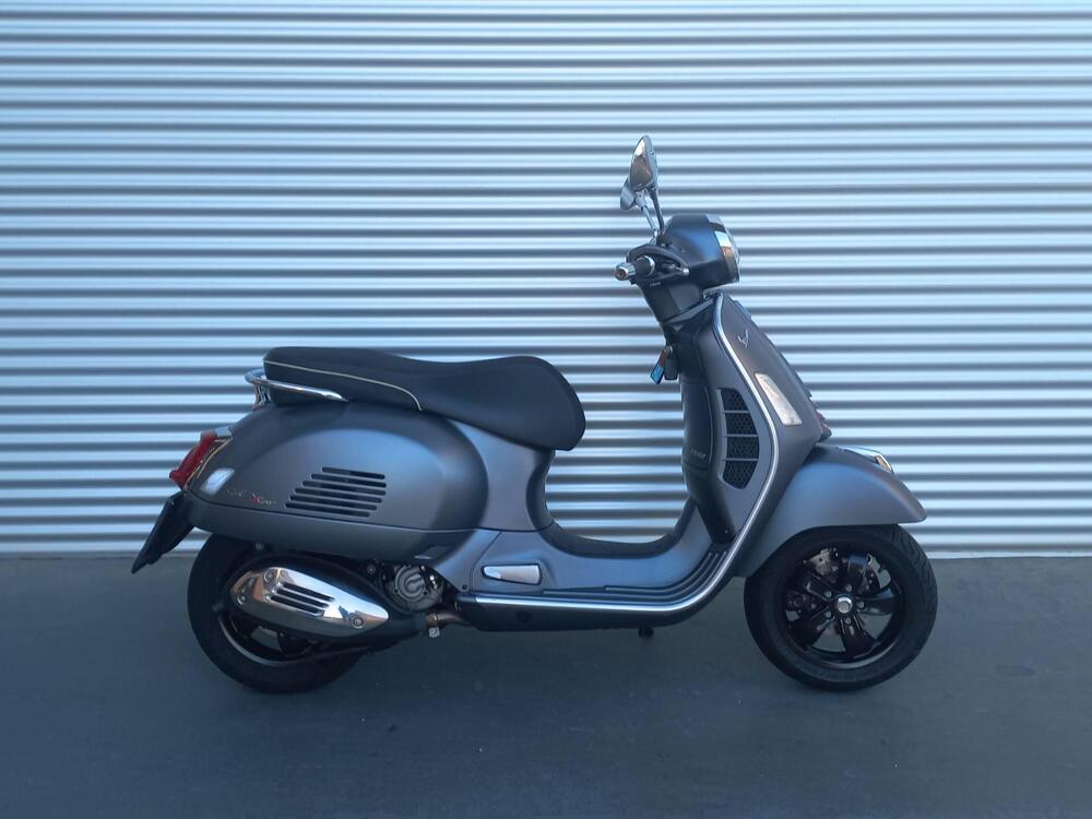 Vespa GTS 300 Super Sport Hpe (2021 - 22) (2)