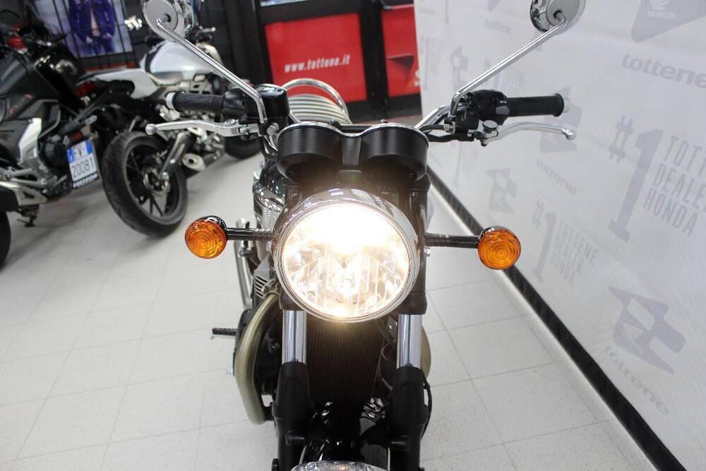 Triumph Bonneville T100 (2021 - 25) (4)