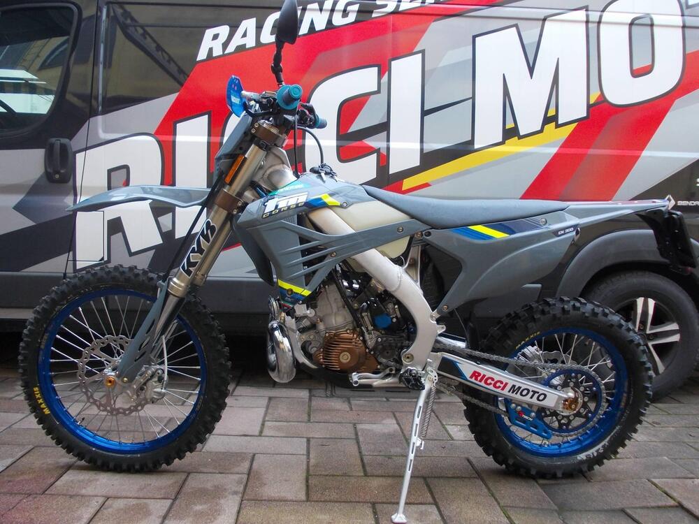 Tm Moto EN 300 Fi ES 2T (2026)