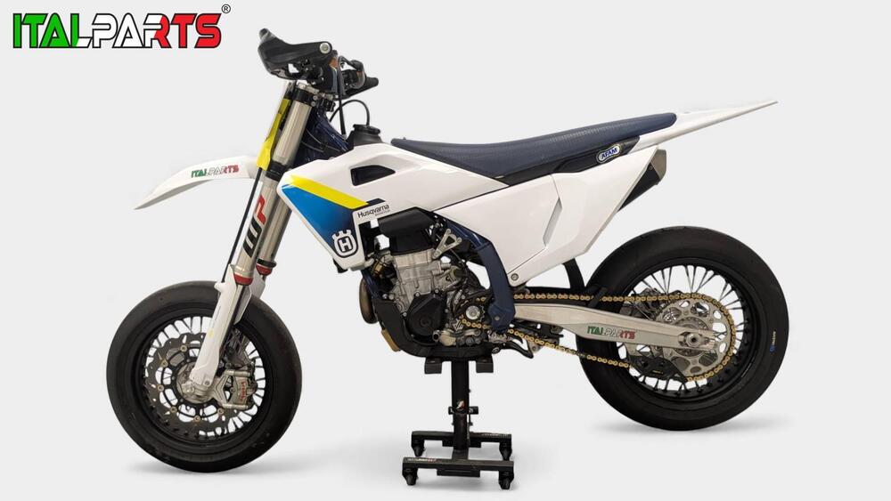 Husqvarna FS 450 (2025) (3)