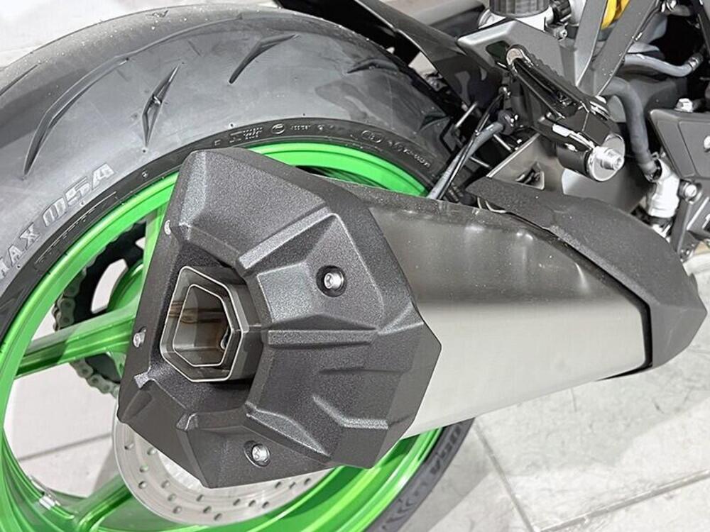 Kawasaki Z 1100 SE (2026) (4)