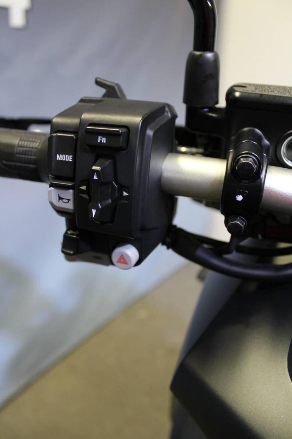 Honda X-ADV 750 DCT (2021 - 24) (11)