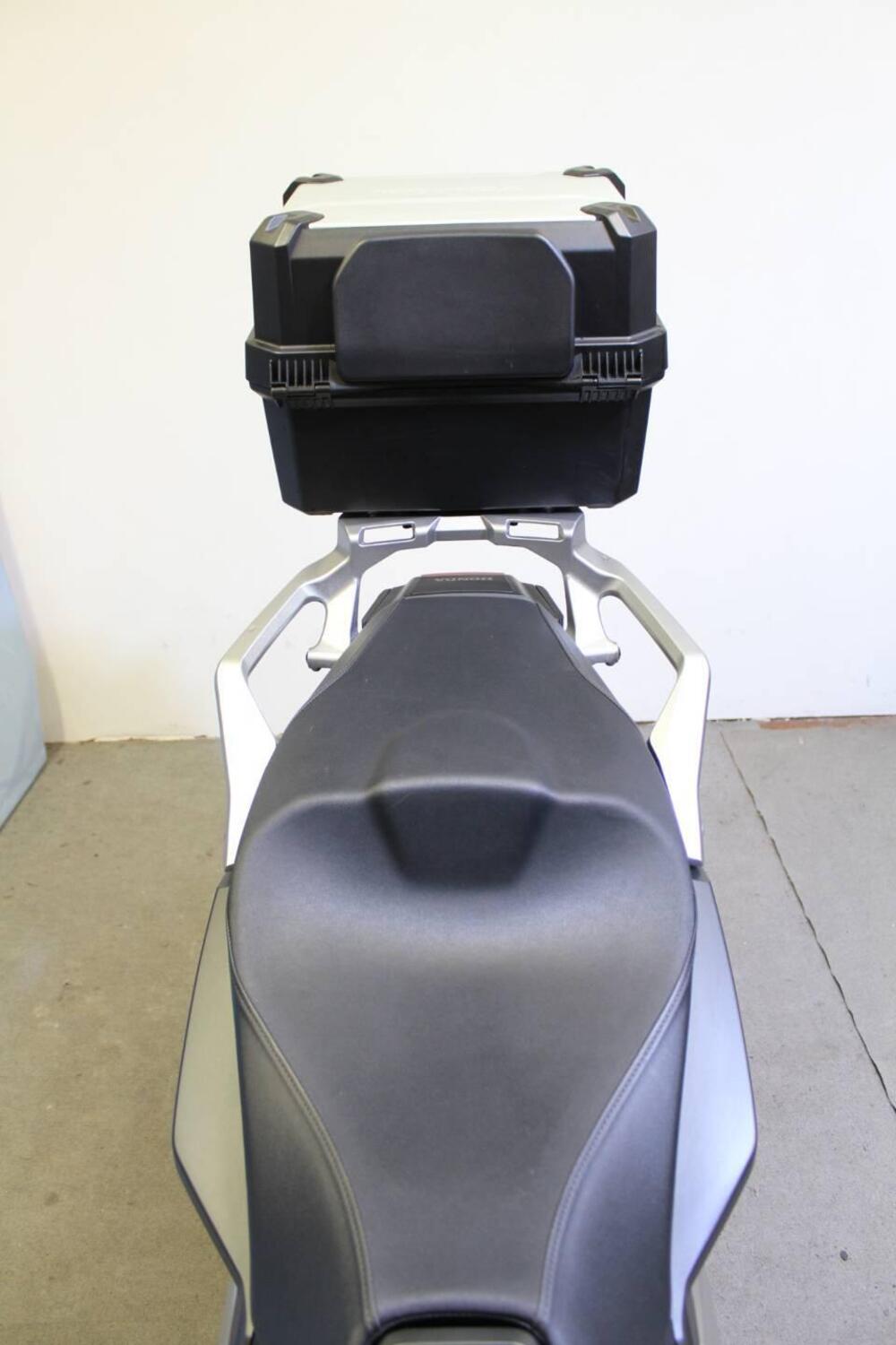 Honda X-ADV 750 DCT (2021 - 24) (20)