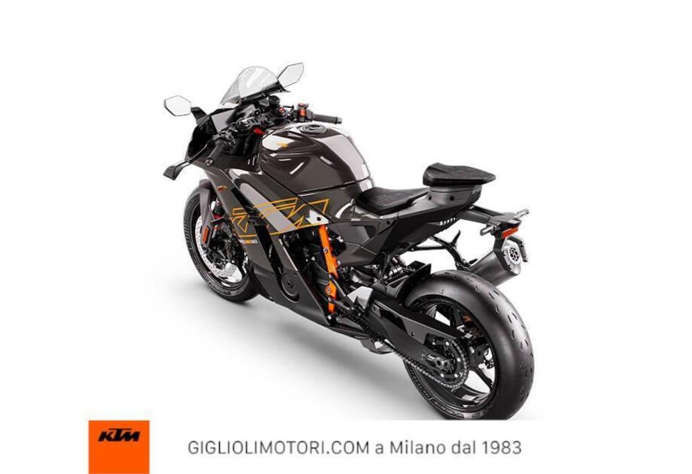 KTM 990 RC R (2026) (3)