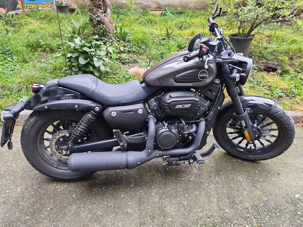 Keeway Motor V302 C (2022 - 25) (2)