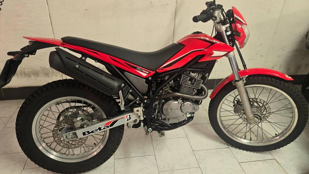 Betamotor Alp 200 (2009 - 17) (3)