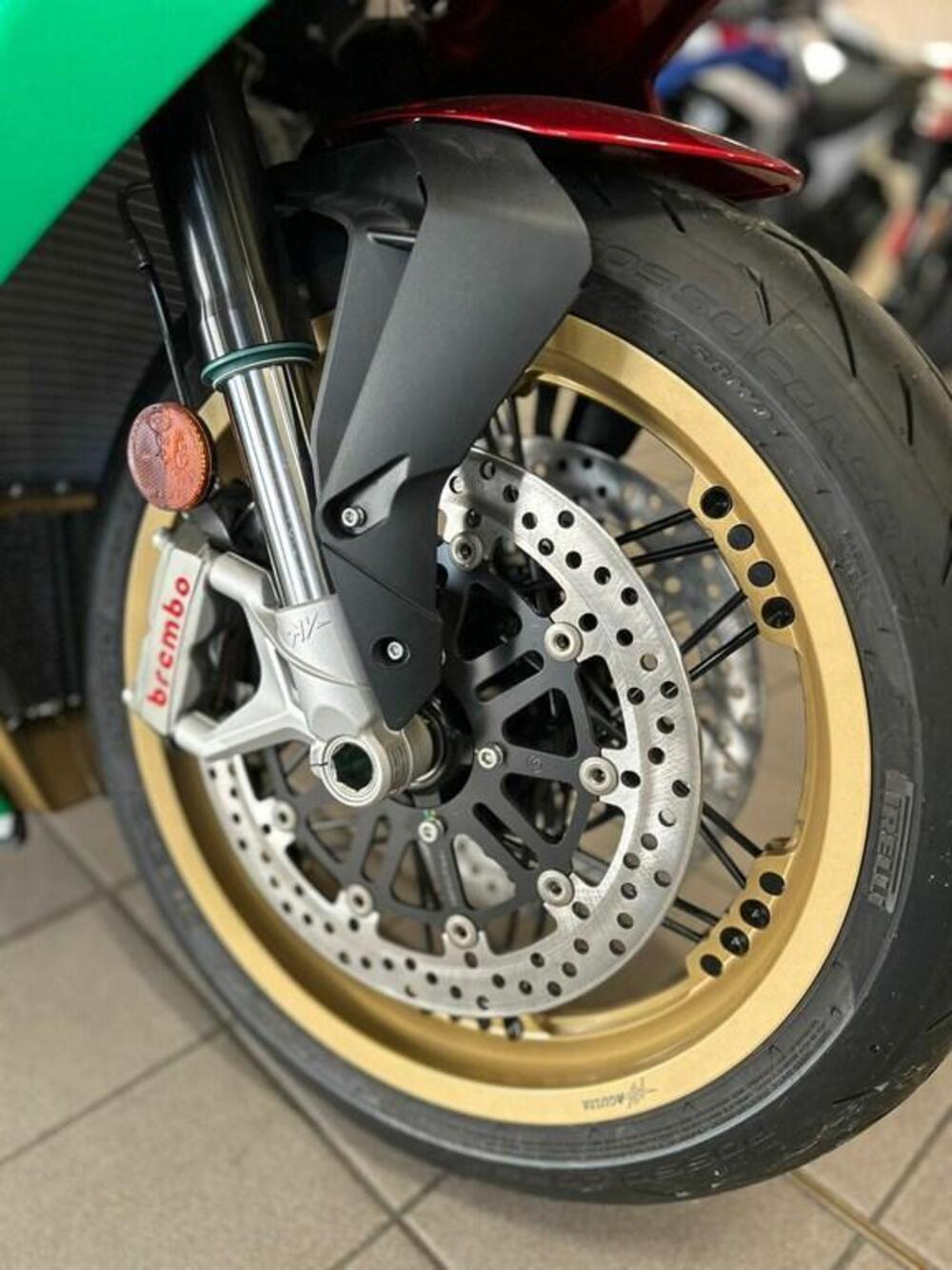 MV Agusta Superveloce 800 S (2021 - 25) (8)